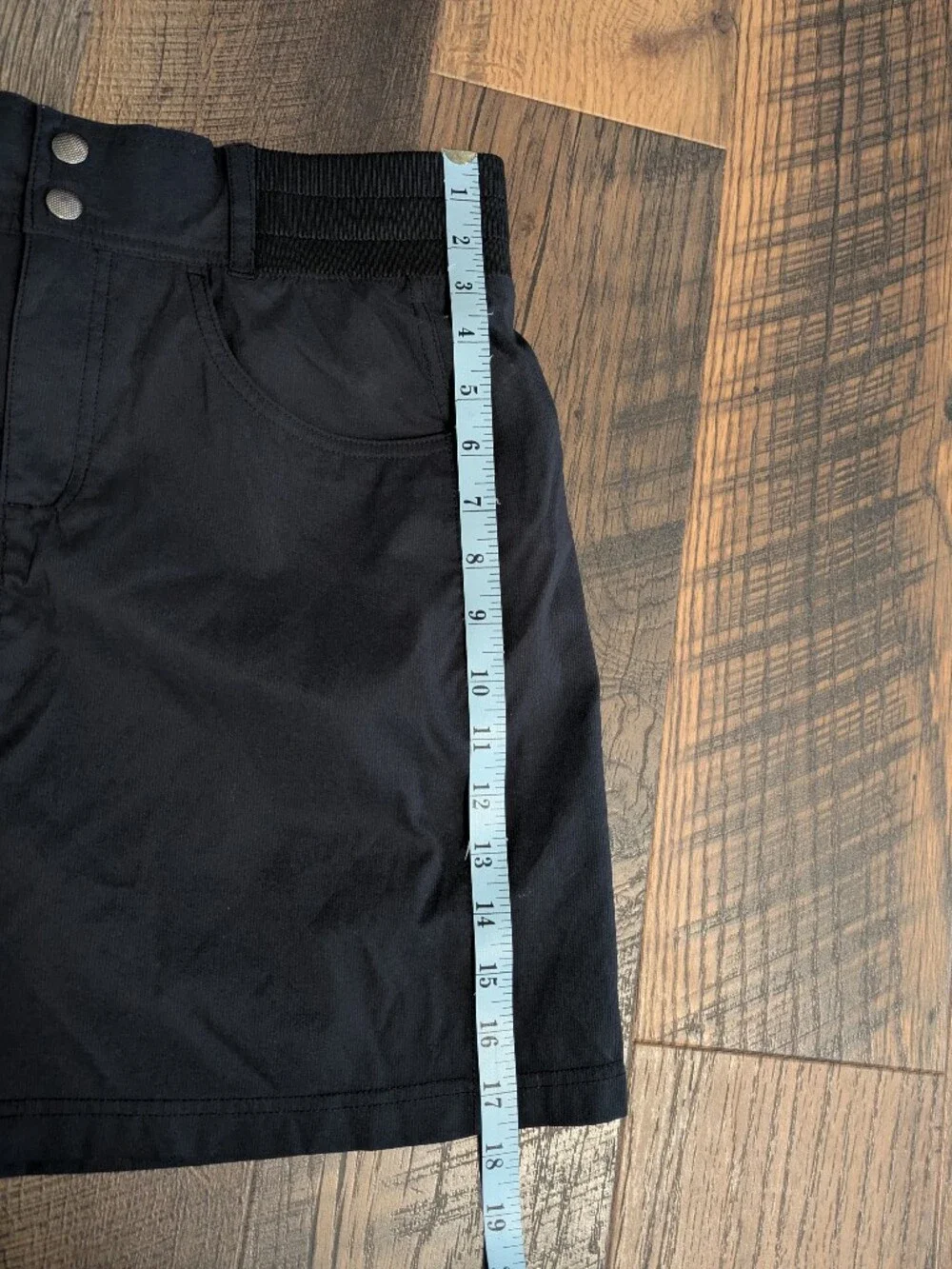 Eddie Bauer Women's Medium Black Cargo Skort Hiking Trail Stretch Mesh Lined M